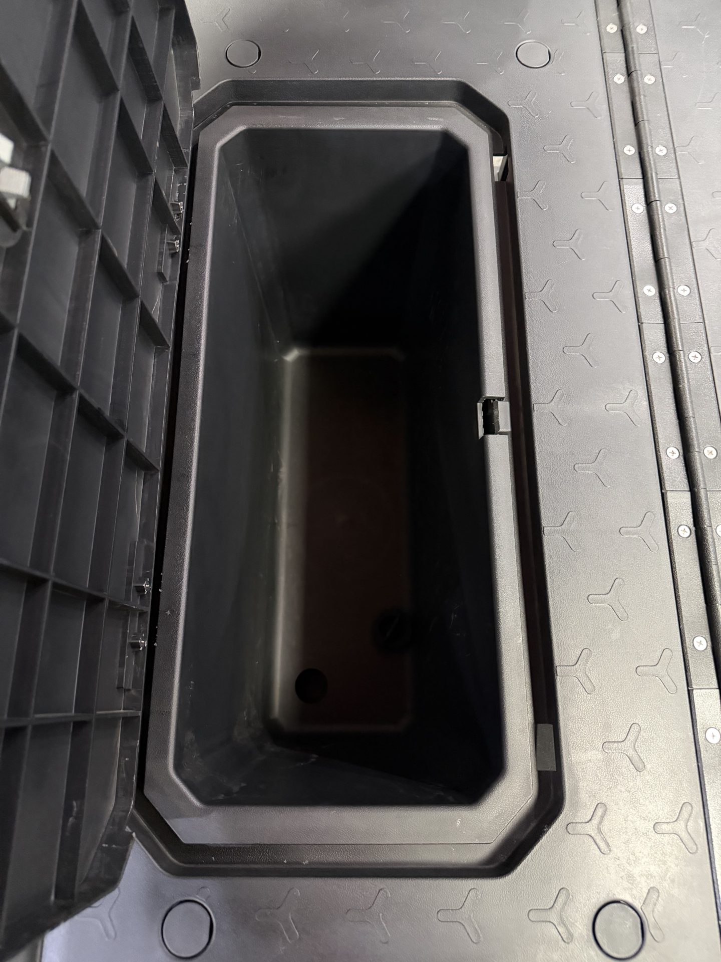 
								2024 ActivEV Pulse 6L full									