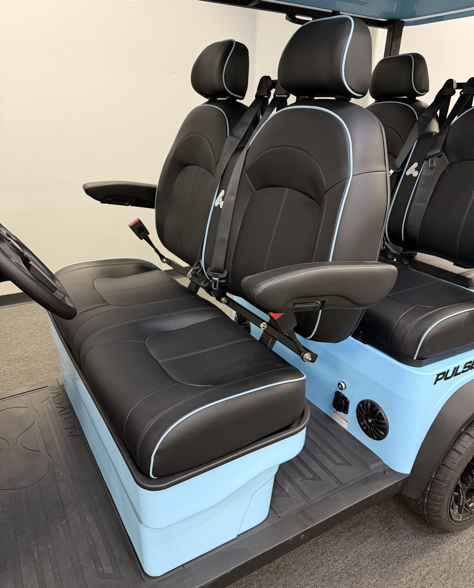 
								2026 ActivEV Pulse 4F full									