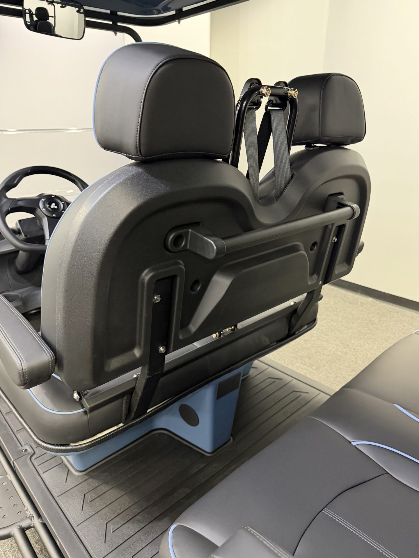 
								2026 ActivEV Pulse 6L full									