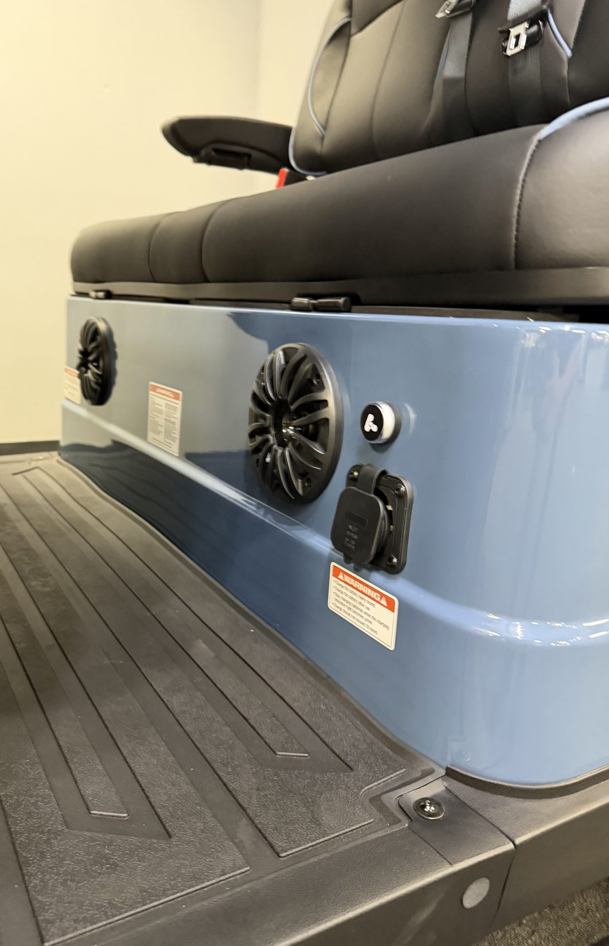 
								2026 ActivEV Pulse 6L full									