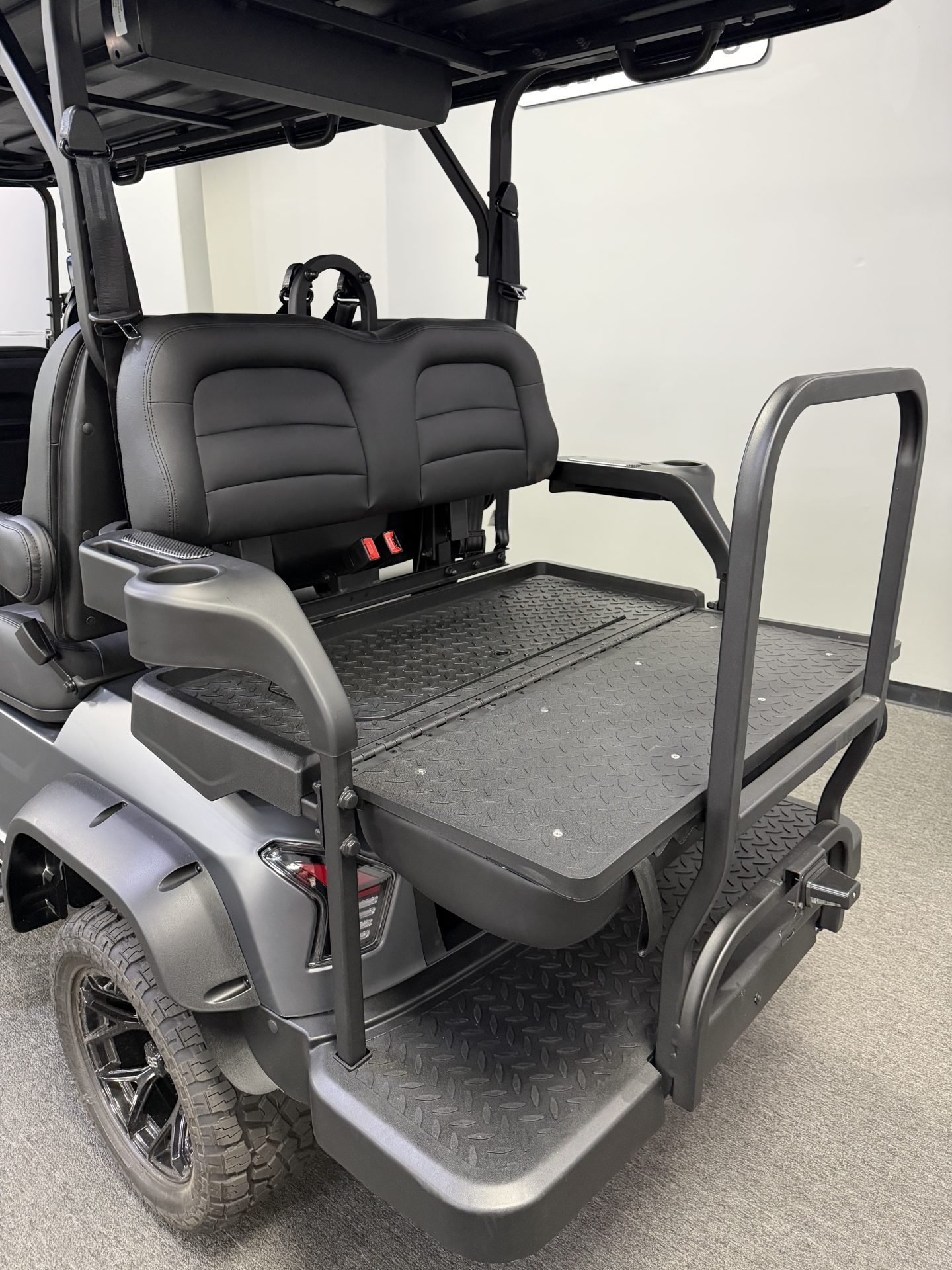
								2026 Dach Apollo 6L full									