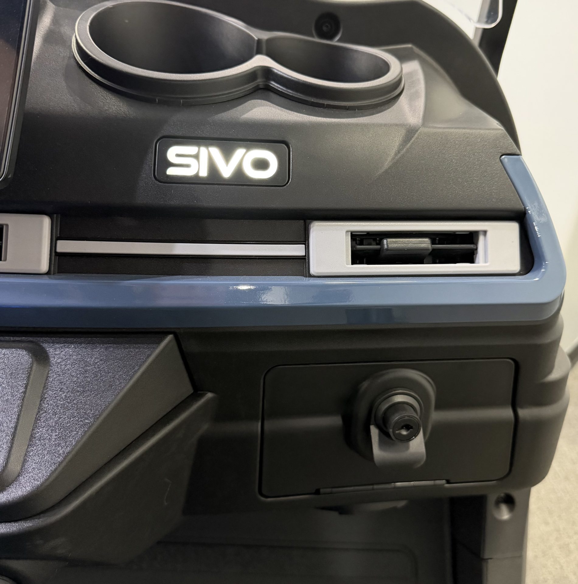 
								2026 Sivo Edge 4FL full									