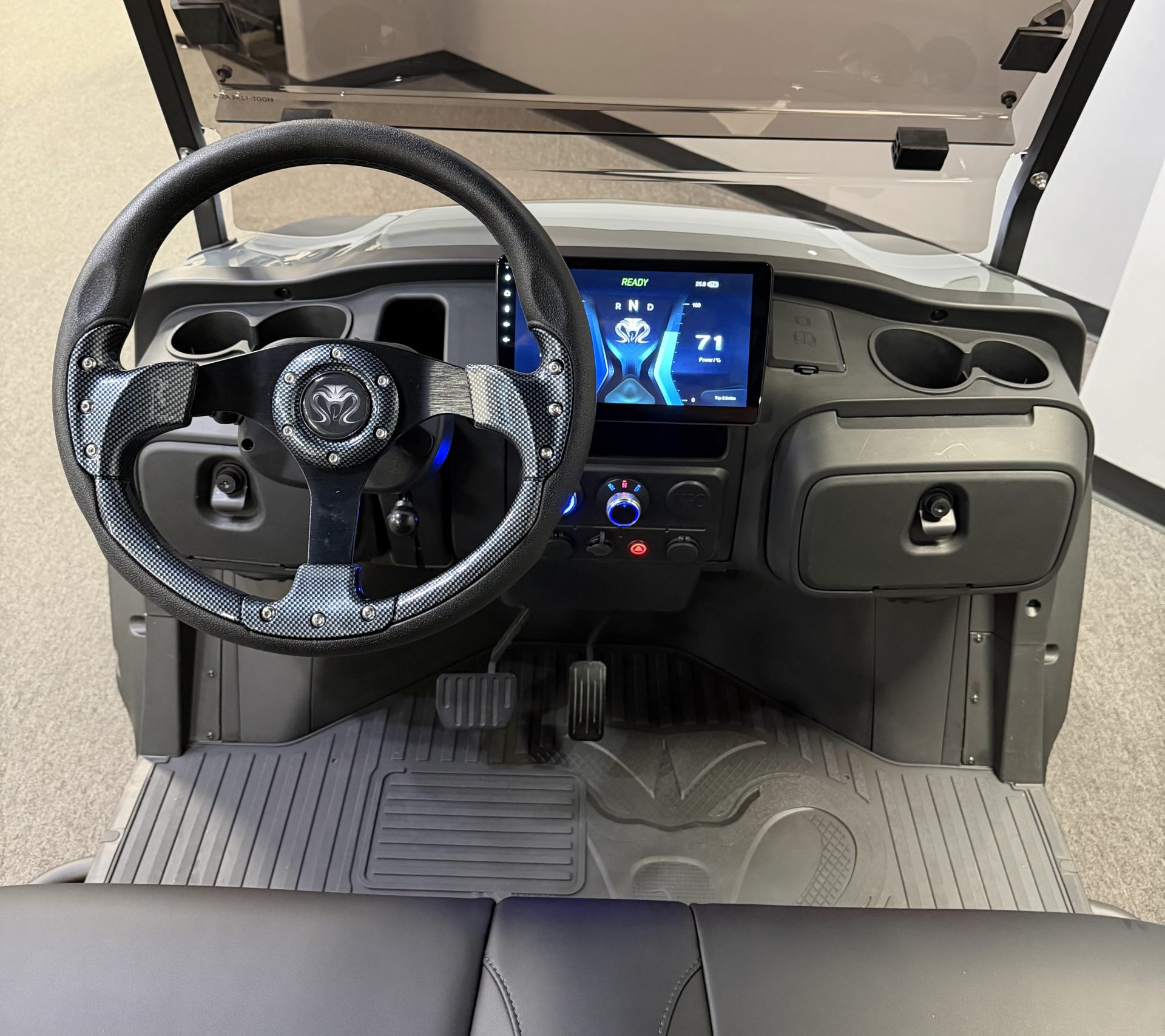 
								2026 Venom EV Stealth 4L full									