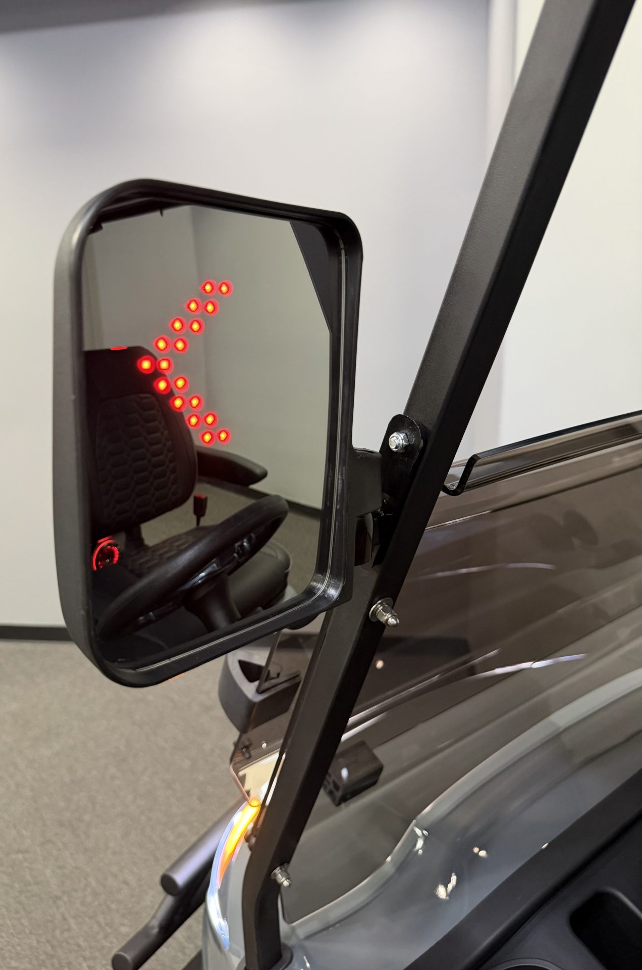 
								2026 Venom EV Stealth 4L full									