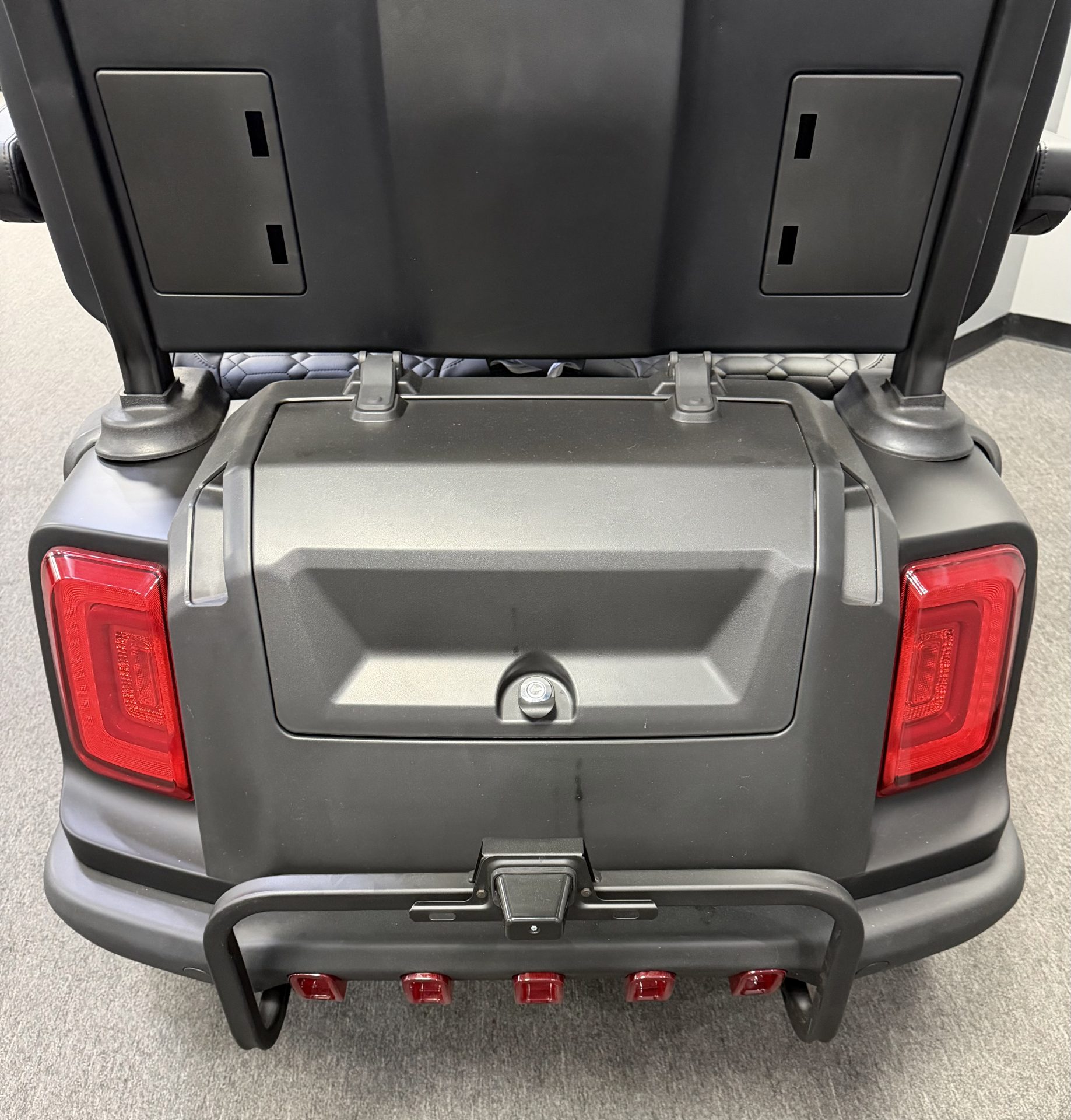 
								2026 Venom EV Stealth 4L full									
