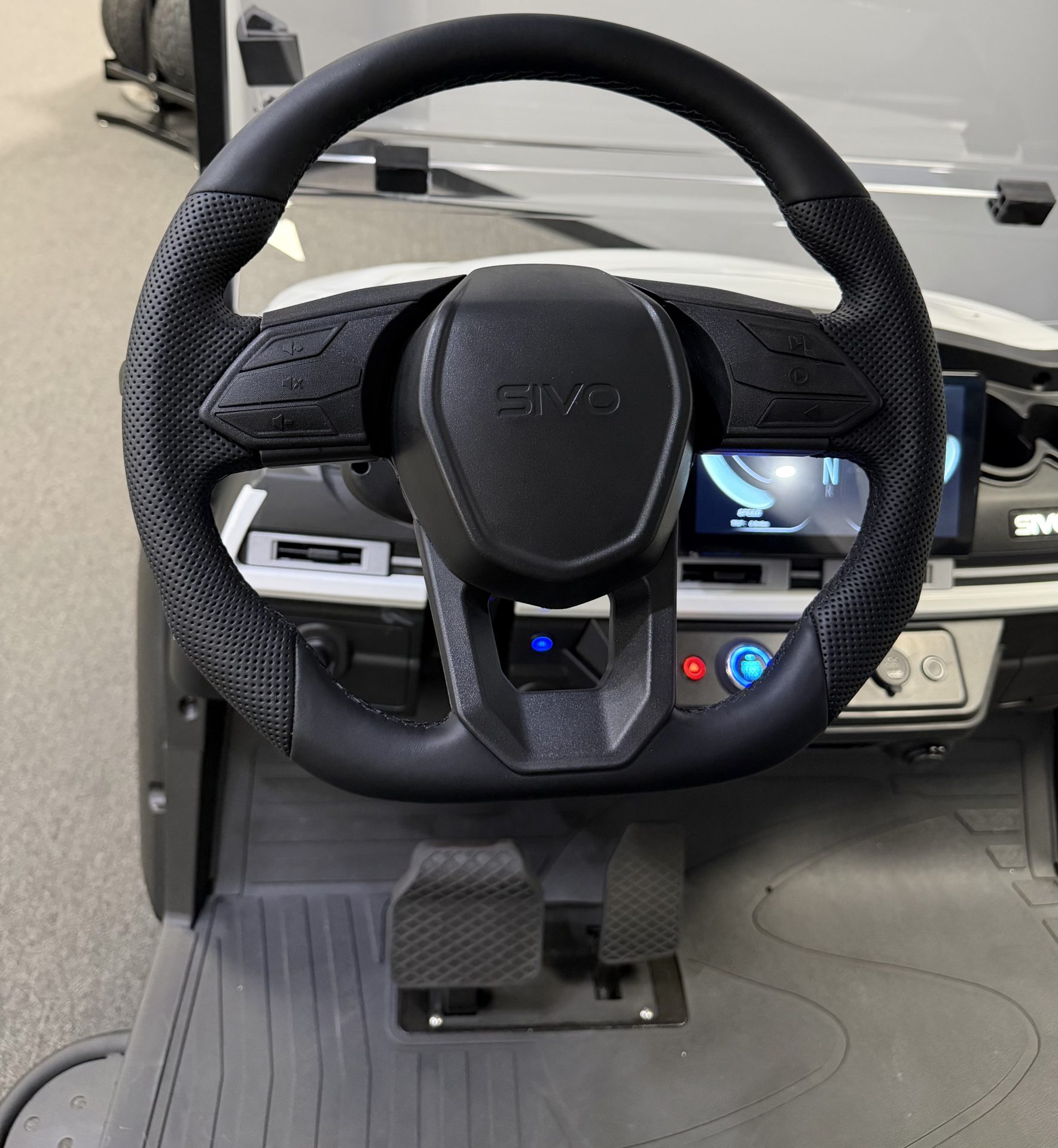 
								2027 Sivo Edge 4FL full									