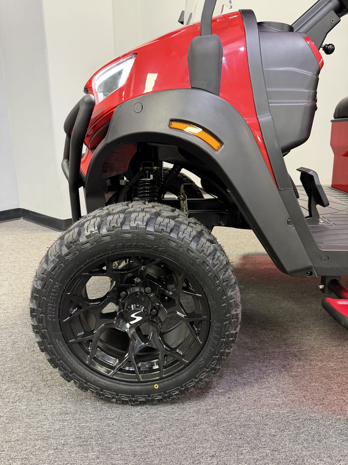 
								2027 Sivo Edge 4FL full									