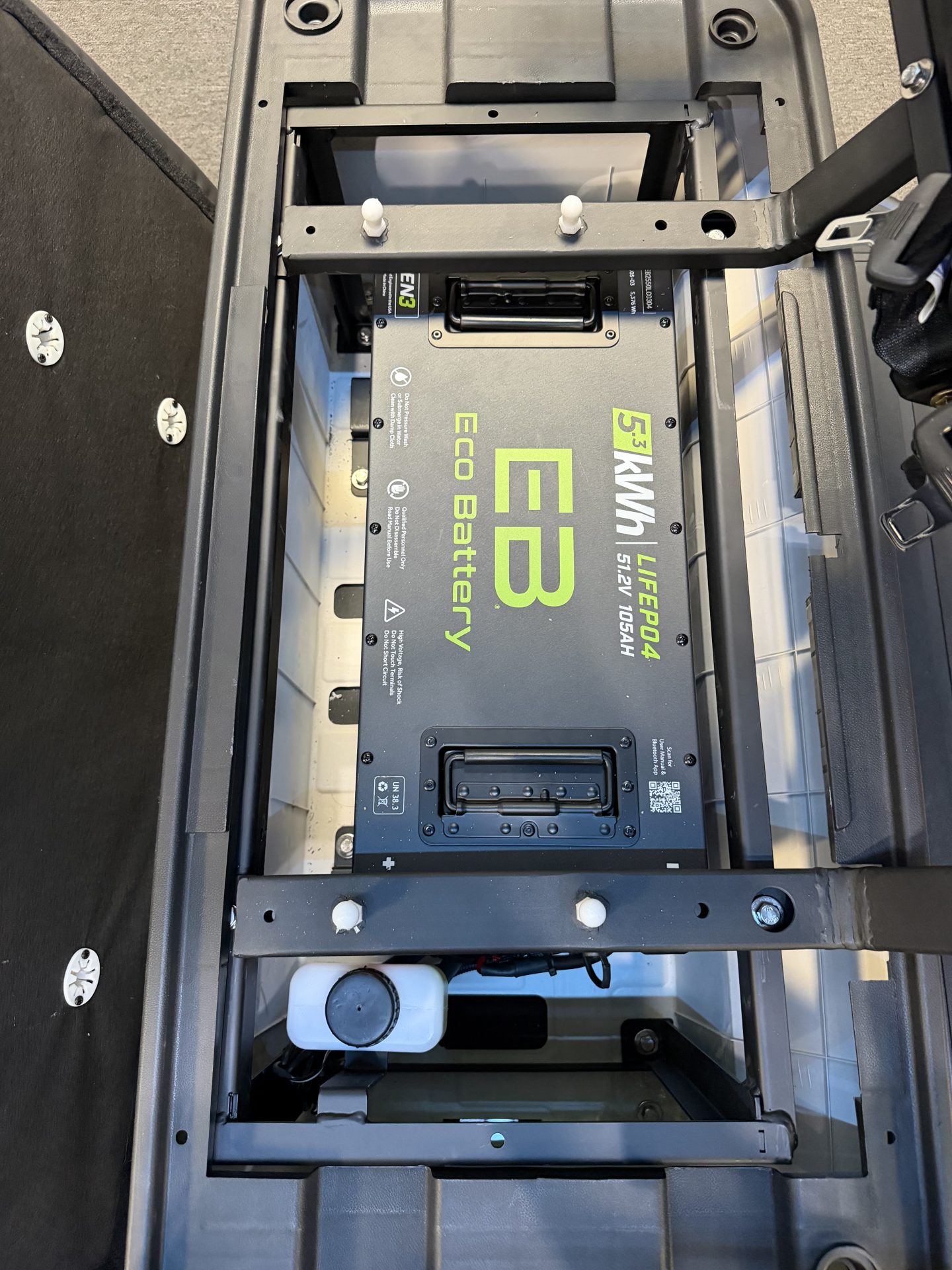 
								2027 Sivo Edge 4FL full									