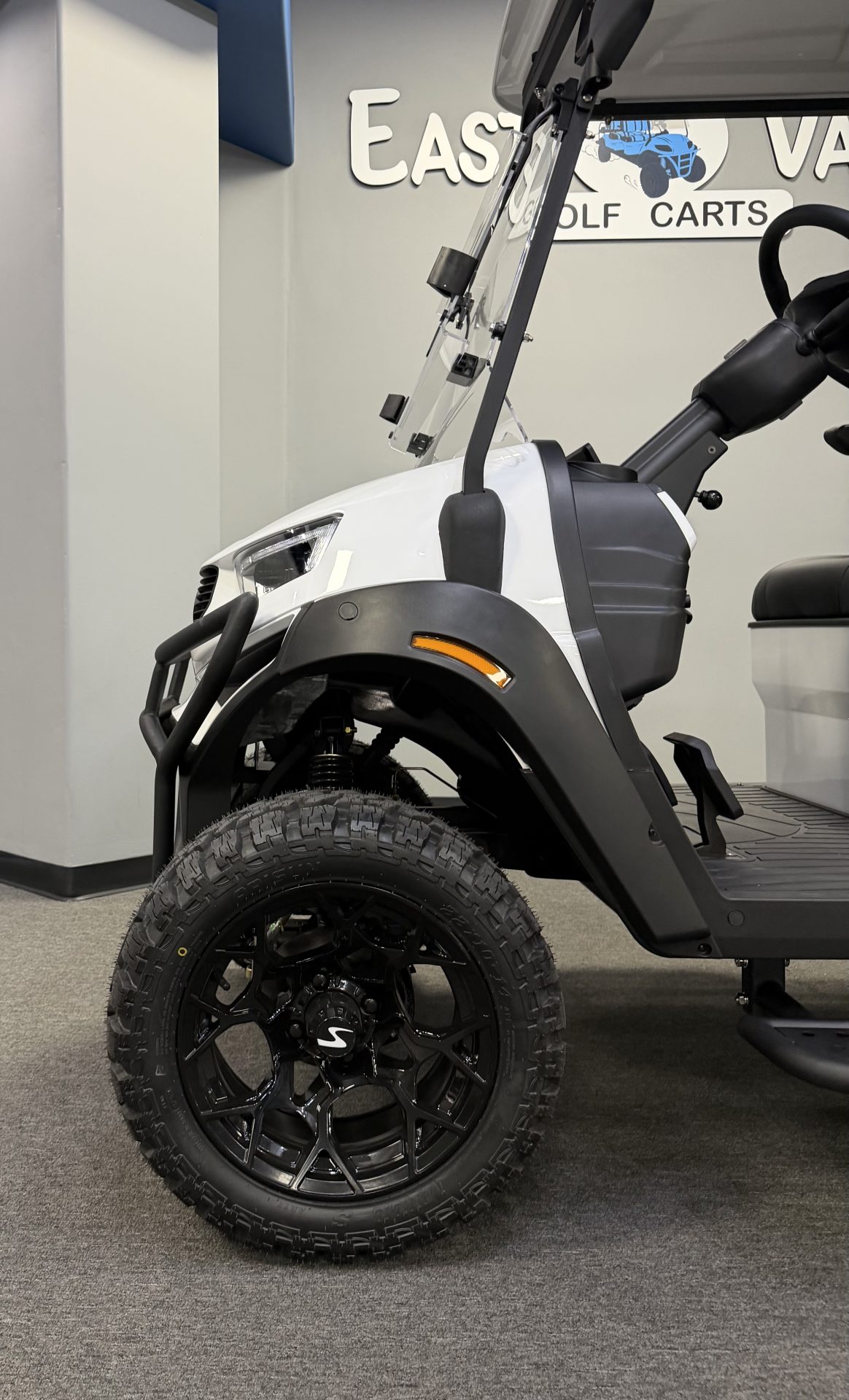 
								2027 Sivo Edge 4FL full									