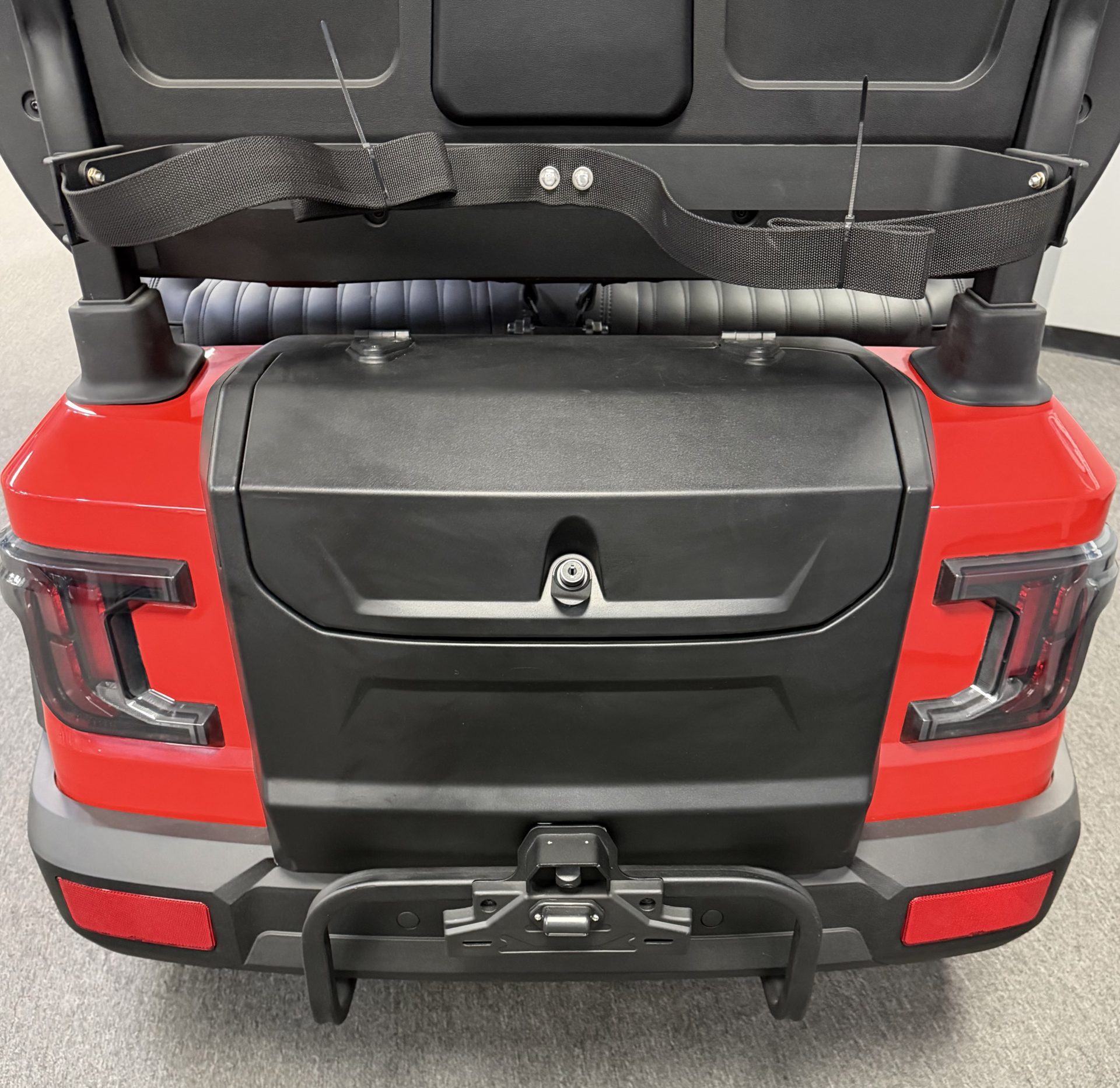 
								2027 Sivo Edge 4FL full									
